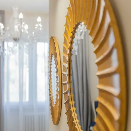 Crys: Apartments, Holiday, Business, Blu Apartment Verona